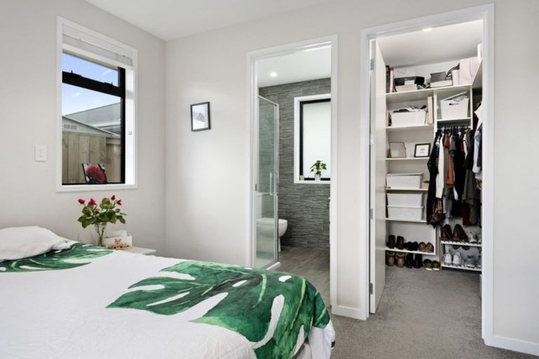 Photo of property in 51 Kahuparere Crescent, Pyes Pa, Tauranga, 3112