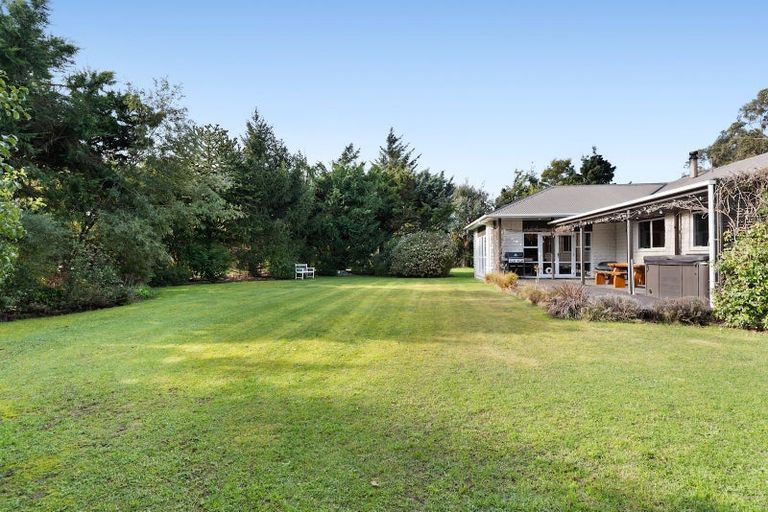 Photo of property in 1680 Hoskyns Road, Kirwee, Darfield, 7571