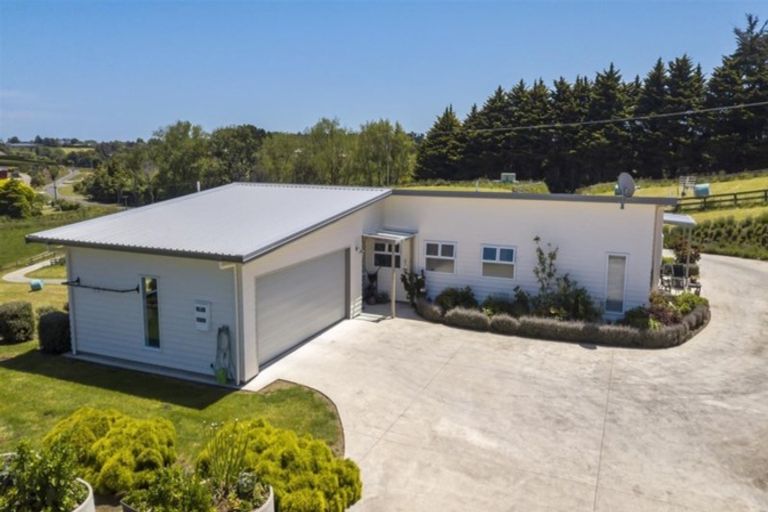 Photo of property in 242b Turuturu Road, Hawera, 4674