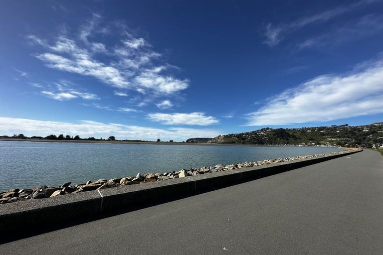 Photo of property in 63 Beachville Road, Redcliffs, Christchurch, 8081