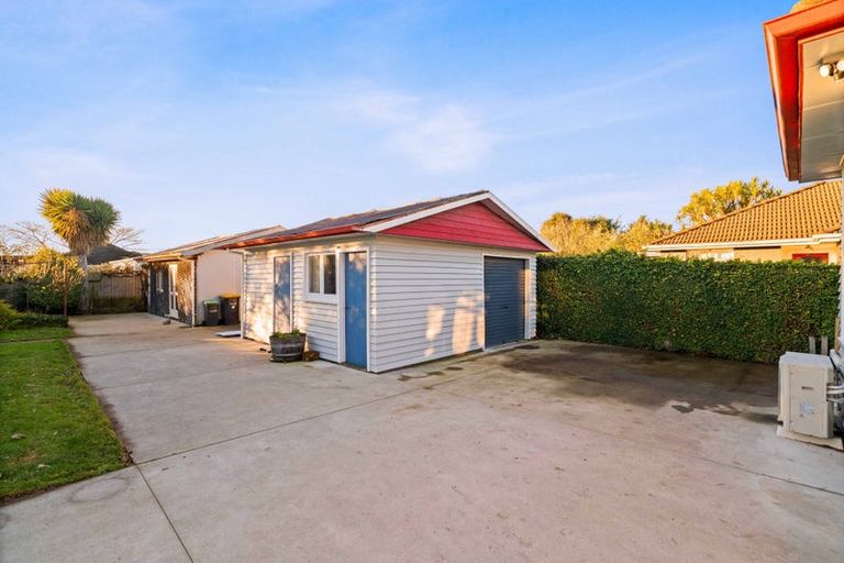 Photo of property in 59 Acacia Avenue, Upper Riccarton, Christchurch, 8041