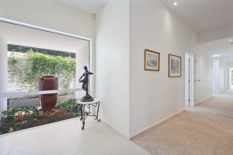 Photo of property in 72 Oakgrove Drive, Rangiora, 7400