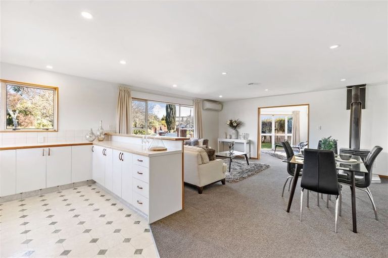 Photo of property in 65 Toorak Avenue, Avonhead, Christchurch, 8042