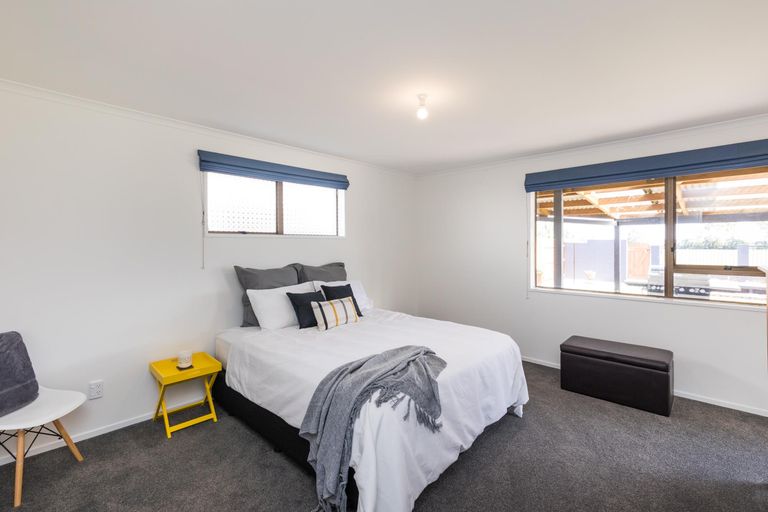 Photo of property in 41 Moyne Avenue, Milson, Palmerston North, 4414