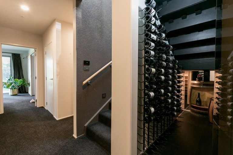 Photo of property in 22a Churchill Drive, Taradale, Napier, 4112