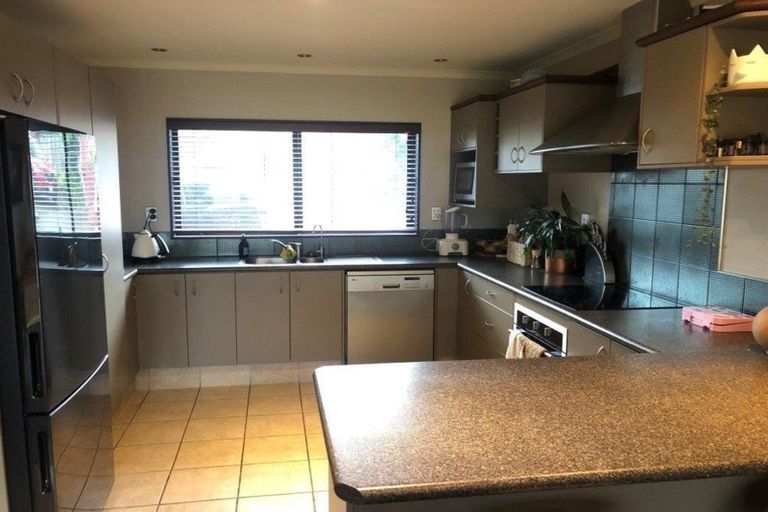 Photo of property in 20 Mamaku Rise, Welcome Bay, Tauranga, 3112