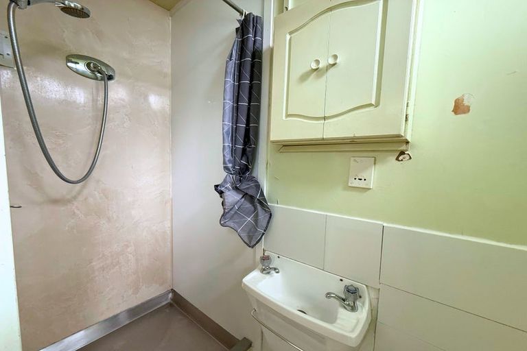 Photo of property in 56 Durie Street, Durie Hill, Wanganui, 4500