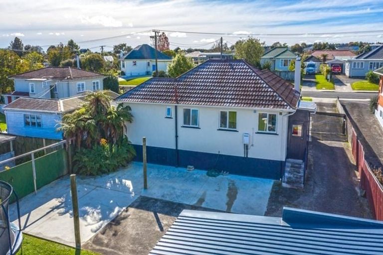 Photo of property in 29 Graham Street, Levin, 5510