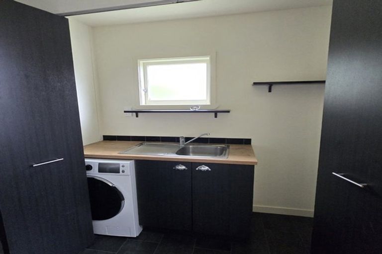 Photo of property in 11 Lewis Avenue, Aramoho, Whanganui, 4500