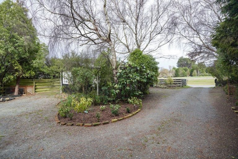 Photo of property in 254 Dunns Road, Otatara, Invercargill, 9879