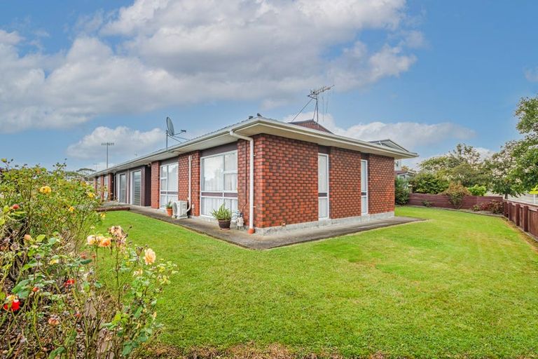 Photo of property in 2 Moyne Avenue, Milson, Palmerston North, 4414