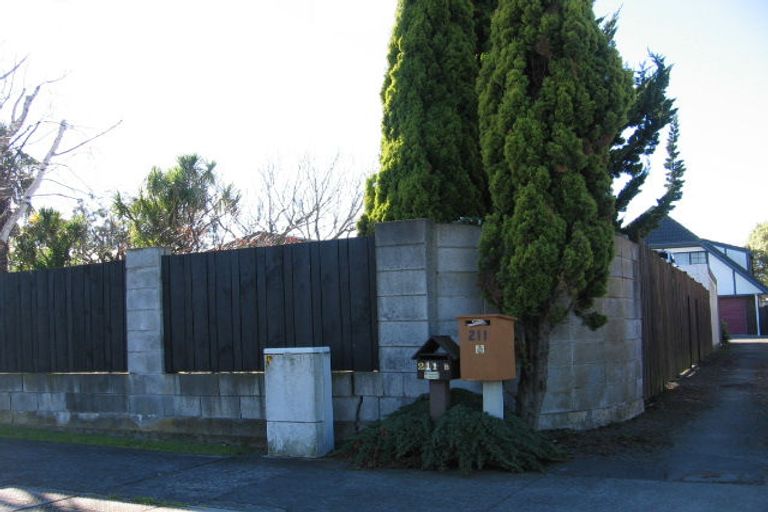 Photo of property in 211-213 Milson Line, Milson, Palmerston North, 4414