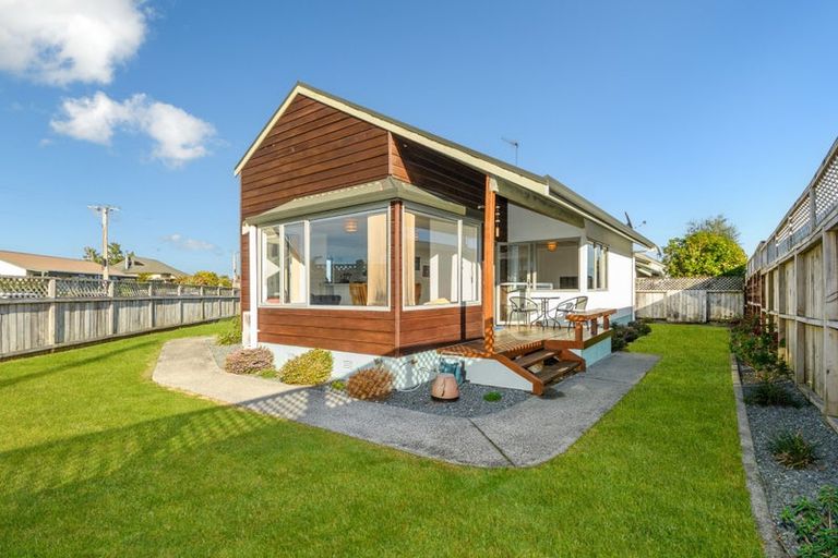 Photo of property in 15a Sinclair Street, Greerton, Tauranga, 3112