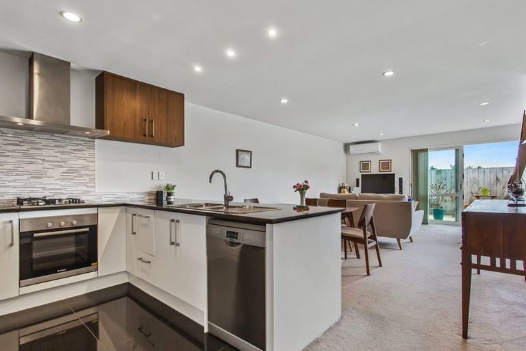 Photo of property in 235b Porchester Road, Takanini, 2112