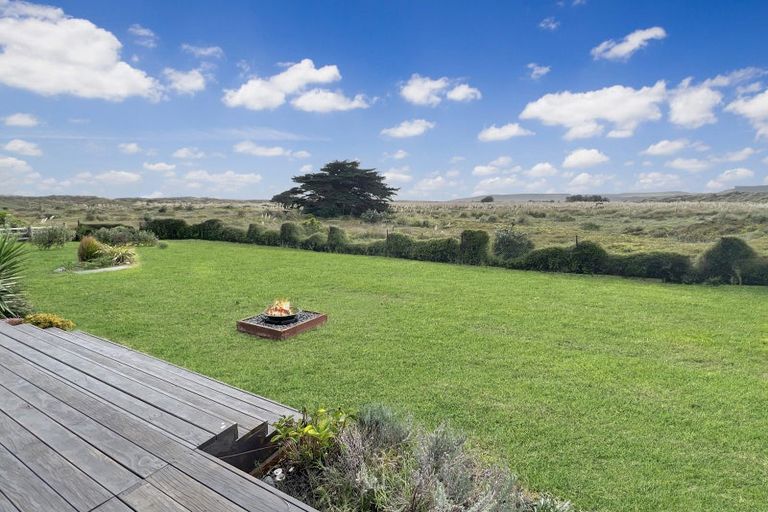 Photo of property in 36 Westside Road, Port Waikato, Tuakau, 2695