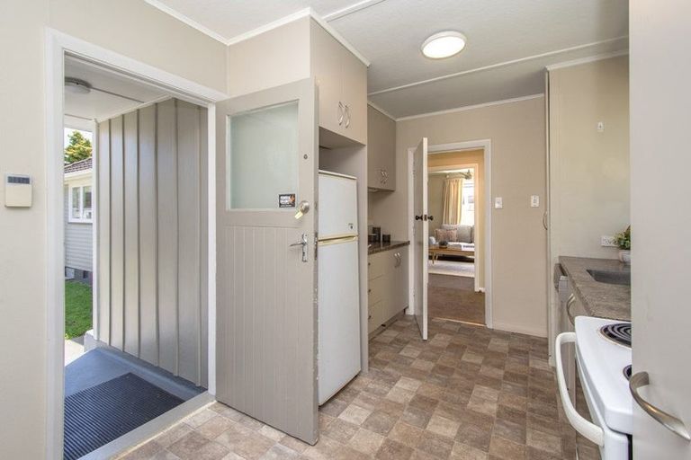 Photo of property in 75 Bower Avenue, New Brighton, Christchurch, 8083