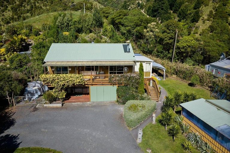 Photo of property in 17 Makura Road, Goose Bay, Kaikoura, 7374