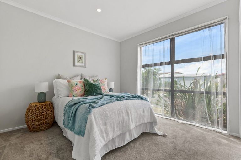 Photo of property in 30 Tyler Davies Drive, Red Beach, 0932