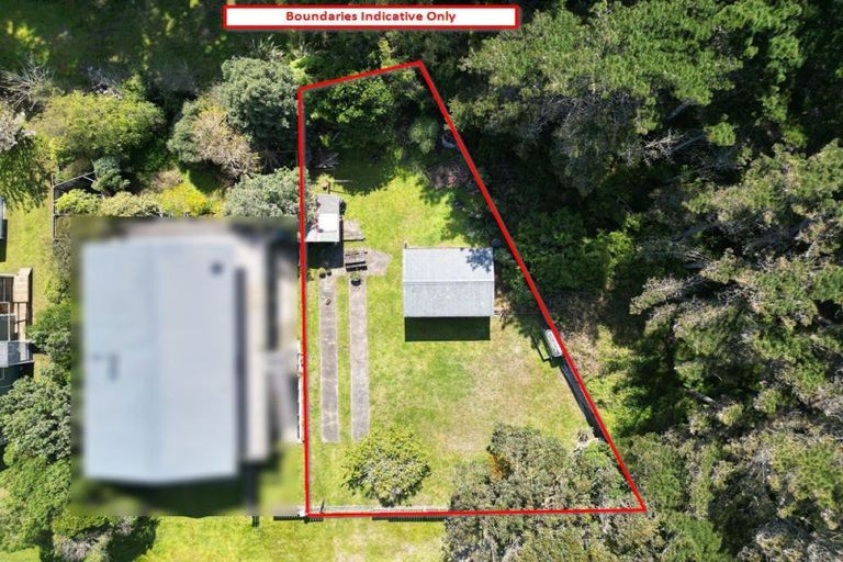 Photo of property in 29 Cousins Avenue East, Foxton Beach, Foxton, 4815
