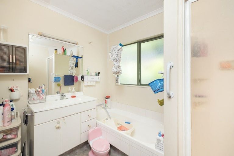 Photo of property in 80 Welcome Bay Road, Welcome Bay, Tauranga, 3112