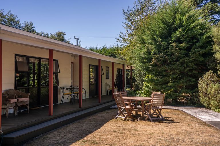 Photo of property in 247 Belvedere Road, Carterton, 5713