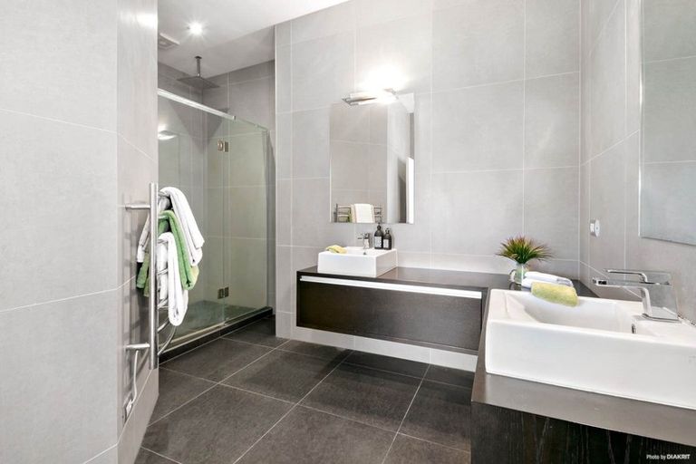 Photo of property in 16 Appleby Road, Albany, Auckland, 0632