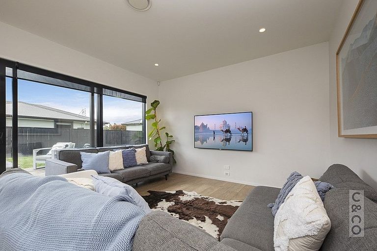 Photo of property in 19 Orchard Terrace, Riverhead, 0820