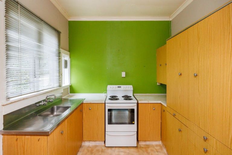 Photo of property in 41 West Street, West End, Palmerston North, 4412