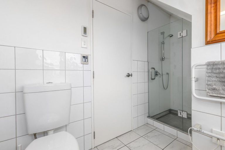 Photo of property in 14 Okarito Avenue, Levin, 5510