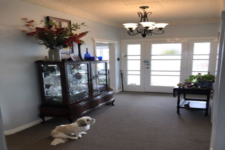 Photo of property in 11 Miranda Street, Stratford, 4332