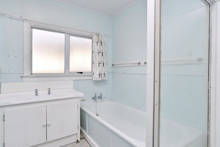Photo of property in 262 Breezes Road, Aranui, Christchurch, 8061