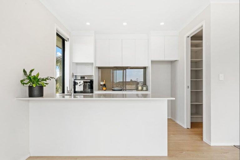 Photo of property in 12 Kia Kaha Drive, Snells Beach, 0920
