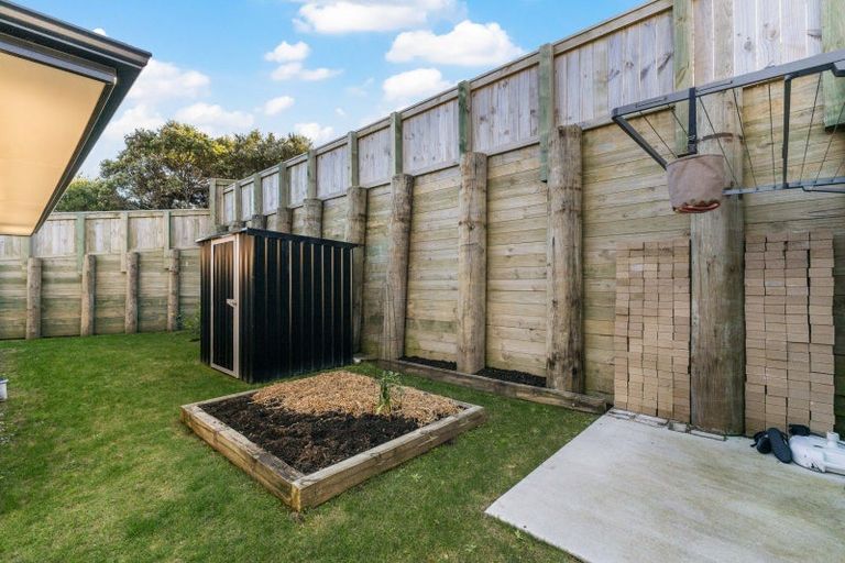 Photo of property in 8 Manakohi Street, Spotswood, New Plymouth, 4310