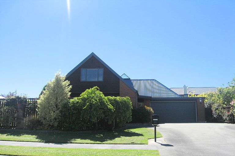 Photo of property in 40 Stillwater Avenue, Burwood, Christchurch, 8083