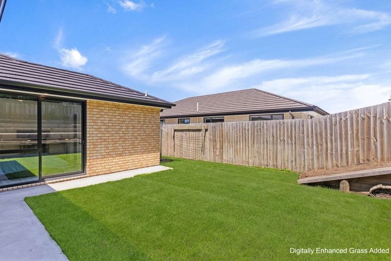 Photo of property in 25 Dalwood Crescent, Rolleston, 7614