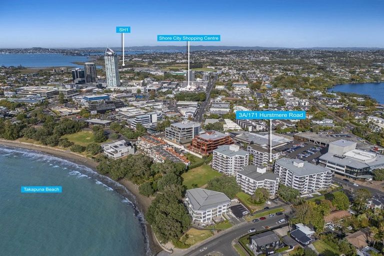 Photo of property in 3a/171 Hurstmere Road, Takapuna, Auckland, 0622