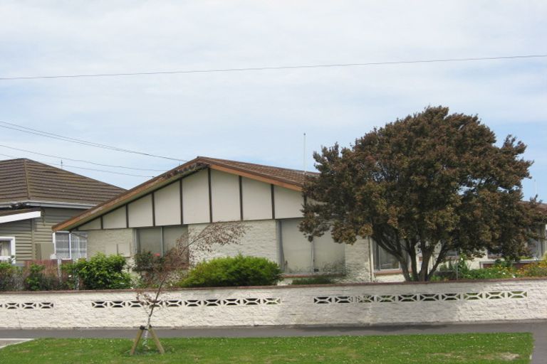 Photo of property in 1/46 Fairfield Avenue, Addington, Christchurch, 8024