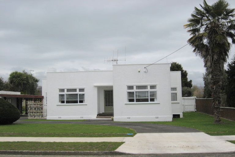 Photo of property in 8 Princes Street, Levin, 5510
