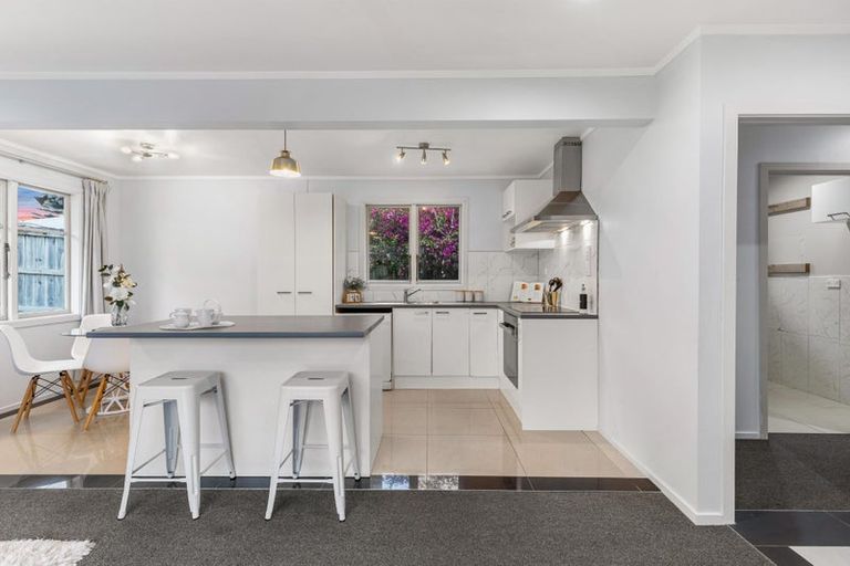 Photo of property in 97 Metcalfe Road, Ranui, Auckland, 0612