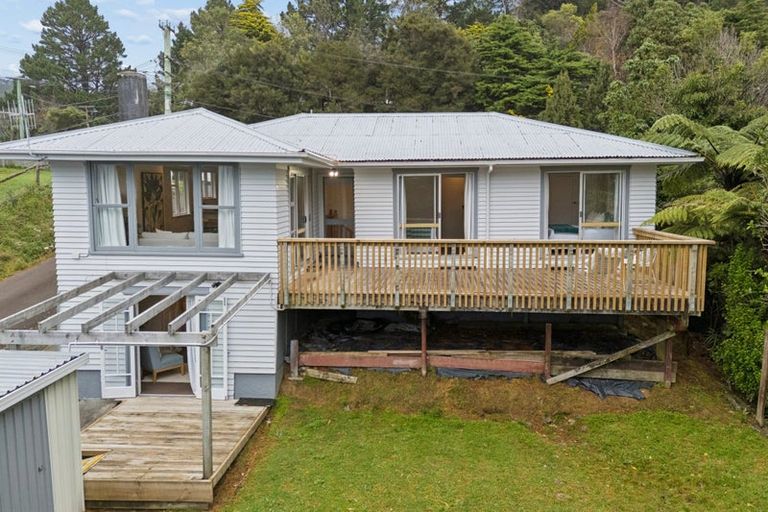 Photo of property in 31 August Street, Stokes Valley, Lower Hutt, 5019