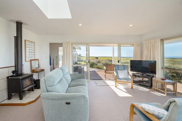 Photo of property in 6 Beach Road, Flat Point, Masterton, 5883
