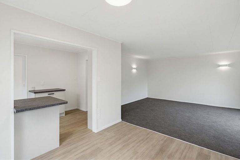 Photo of property in 7b Howell Road, Paraparaumu Beach, Paraparaumu, 5032