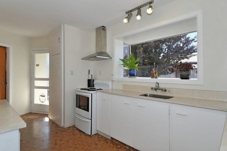 Photo of property in 26 Salmond Street, Hoon Hay, Christchurch, 8025