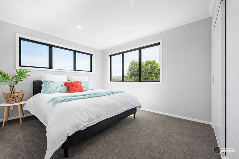 Photo of property in 24a Birdwood Road, Waterloo, Lower Hutt, 5011