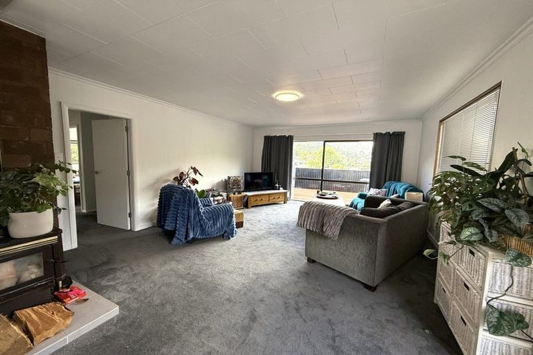 Photo of property in 89b Waikawa Road, Picton, 7220