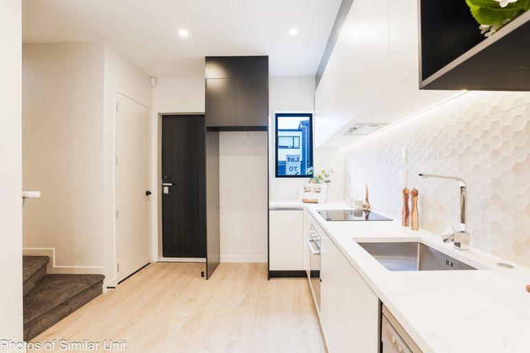 Photo of property in 50 Kiato Lane, Flat Bush, 2019