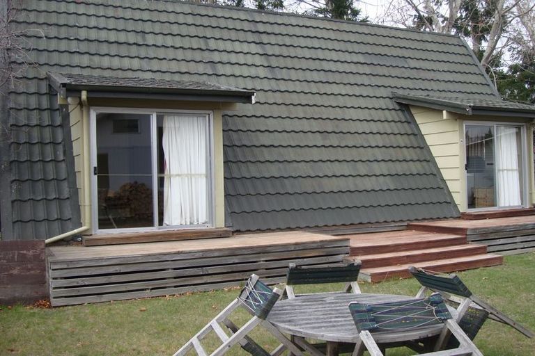 Photo of property in 13 Rata Road, Twizel, 7901