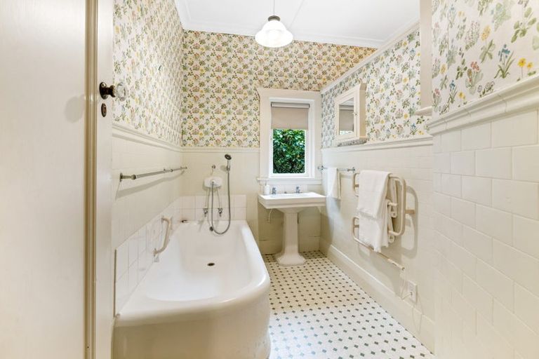 Photo of property in 6 Tolcarne Avenue, Maori Hill, Dunedin, 9010