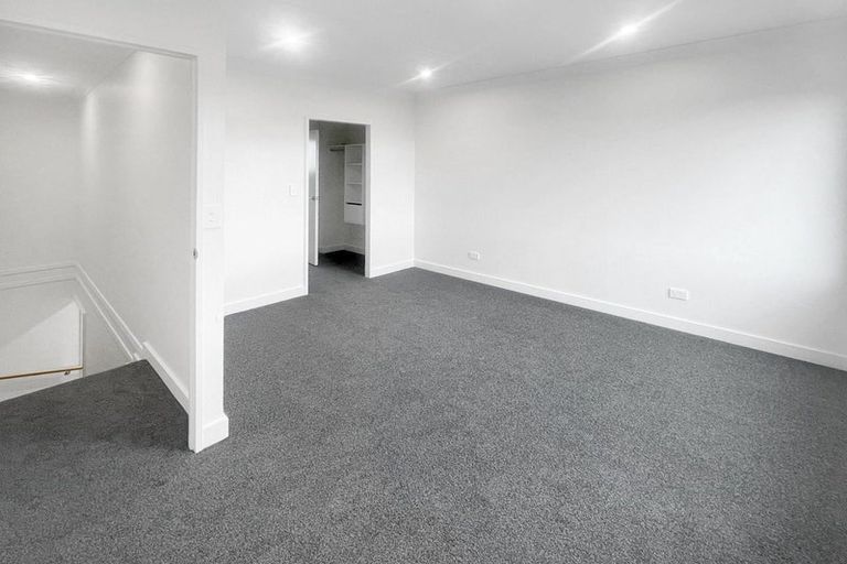 Photo of property in 39 Parkwood Avenue, Westgate, Auckland, 0614