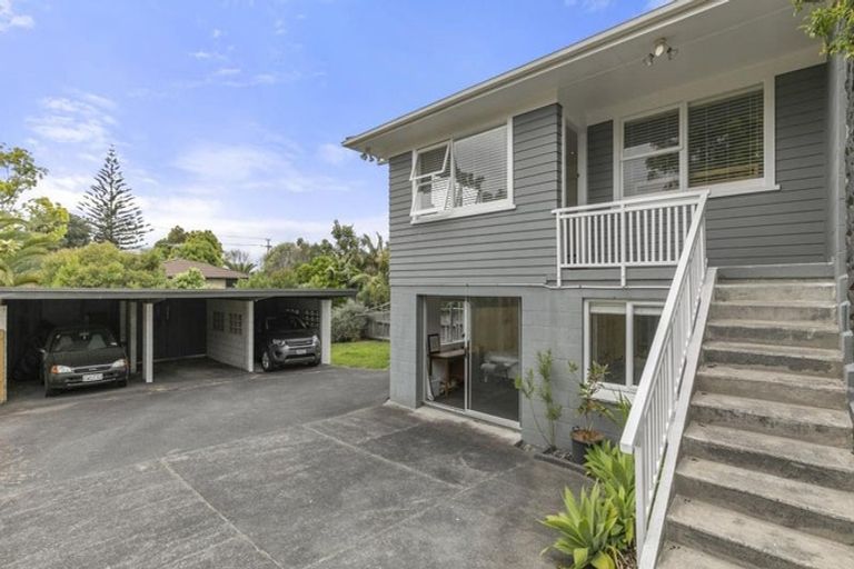 Photo of property in 19 Church Street, Northcote Point, Auckland, 0627